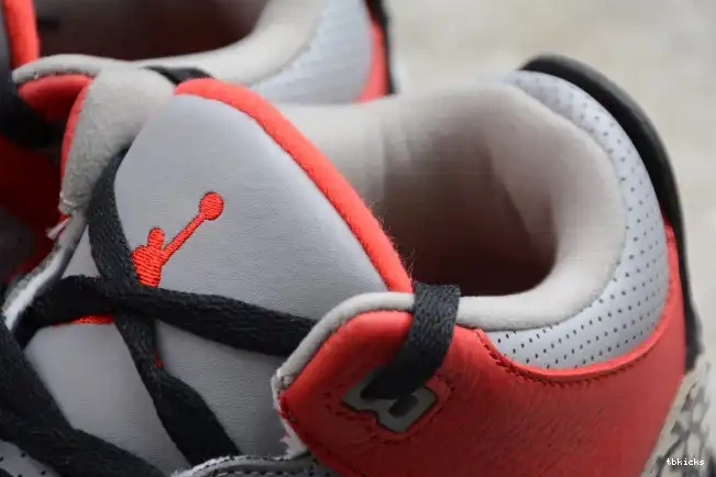Reps TBK Cement Air CK5692-600 Jordan Red 3 0624